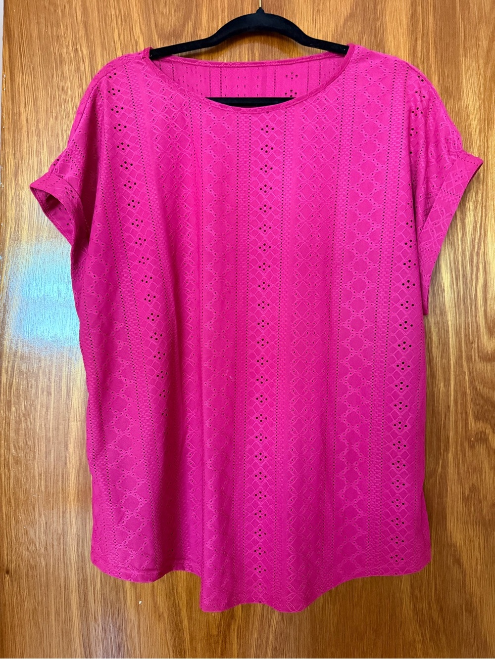 SHEIN Hot Pink Eyelet Knit Short Sleeve Tunic